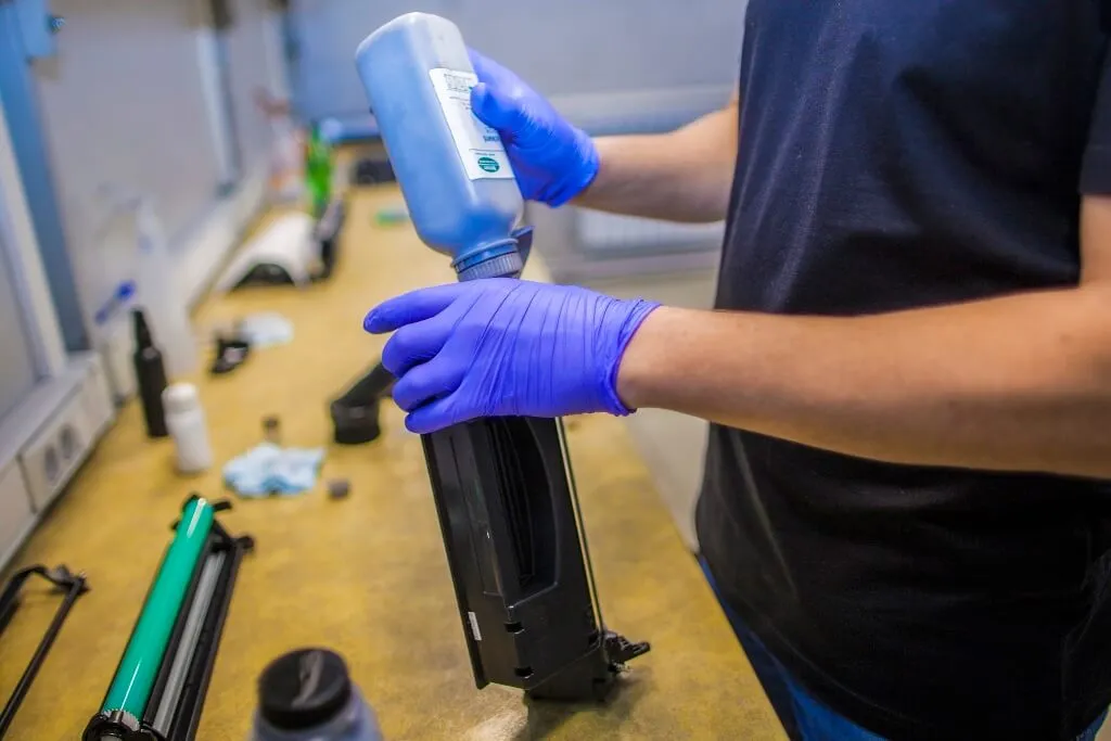 Kartridj refilling xizmati